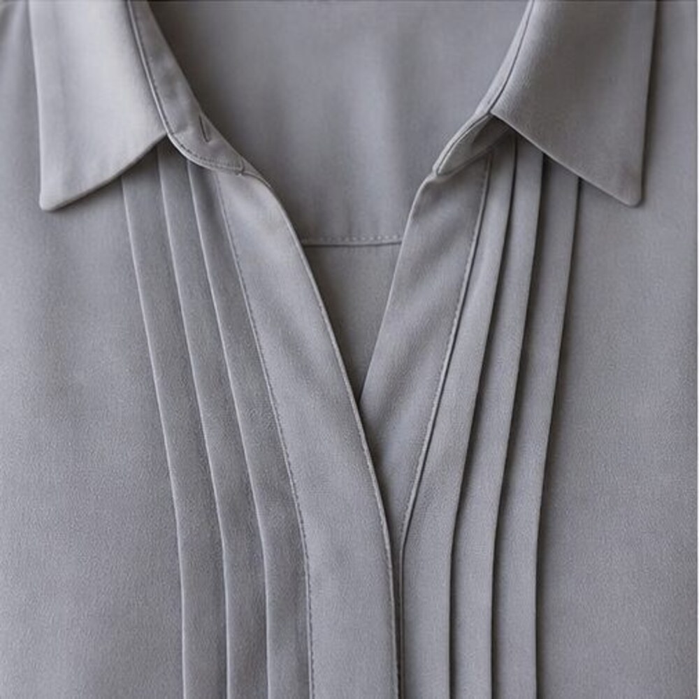 Gray Peplum Top - Picture 4 of 6